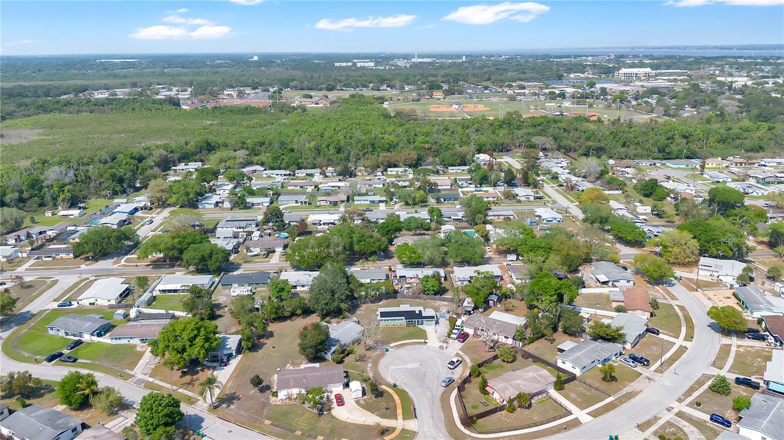 COLLEGE MANOR UNIT 02 - Residential