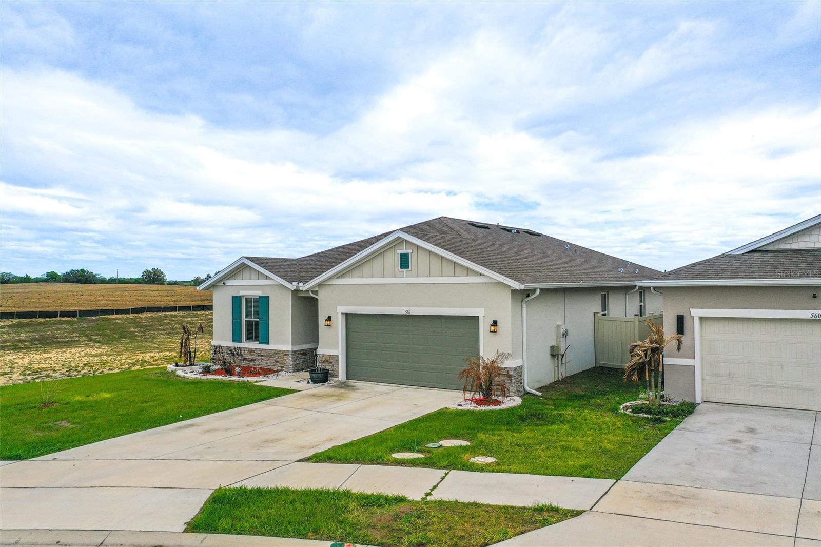 SEASONS AT MABEL PLACE - Residential