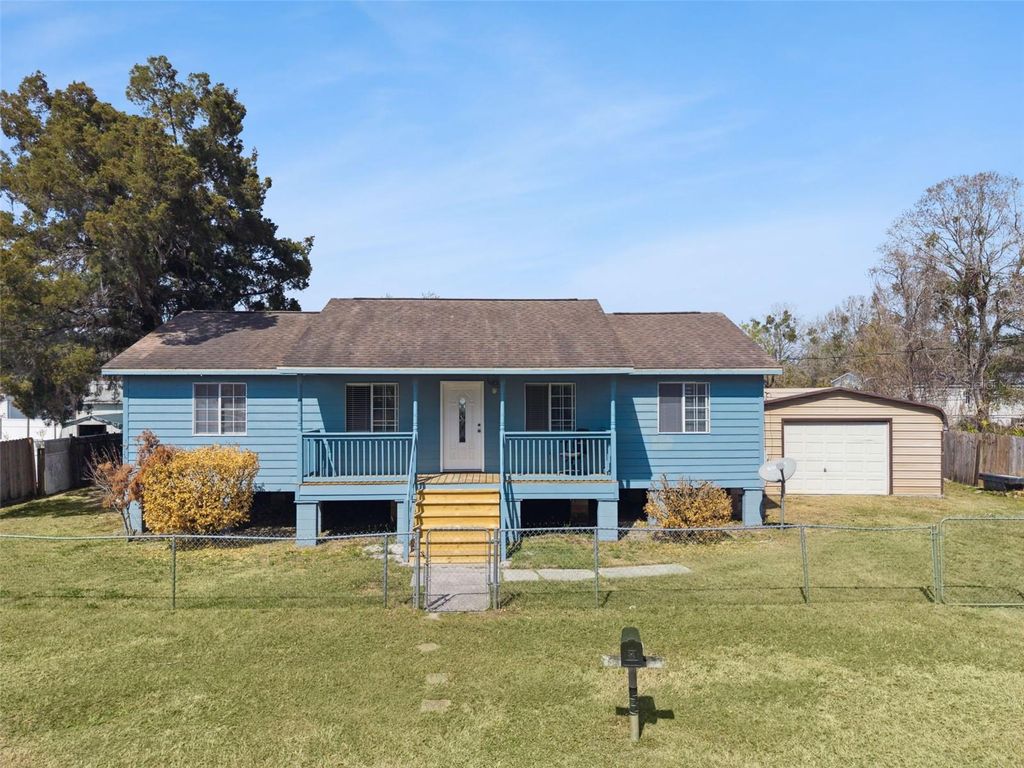 Photo of 18277 16th Avenue, Orlando, FL 32833 (MLS # O6386530)