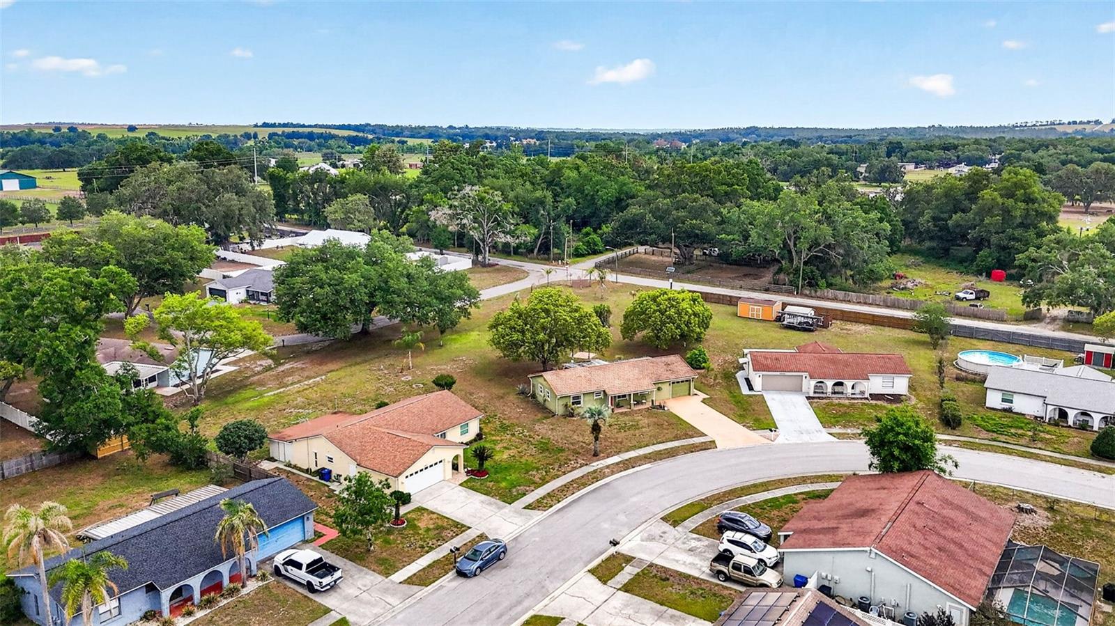 LAKE DOROTHEA GROVE - Residential