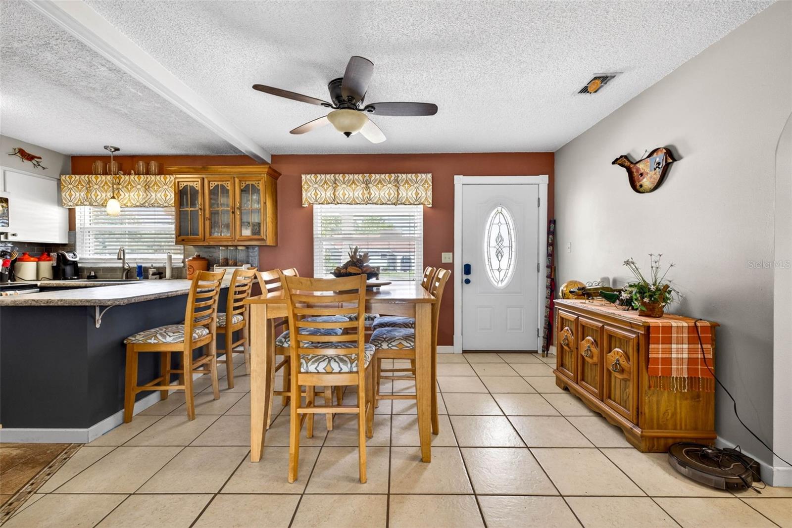 LAKE DOROTHEA GROVE - Residential