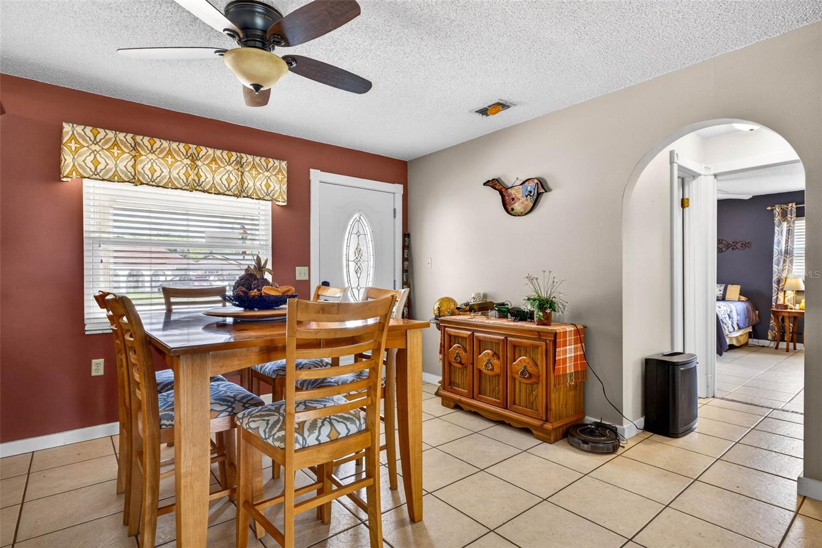 LAKE DOROTHEA GROVE - Residential