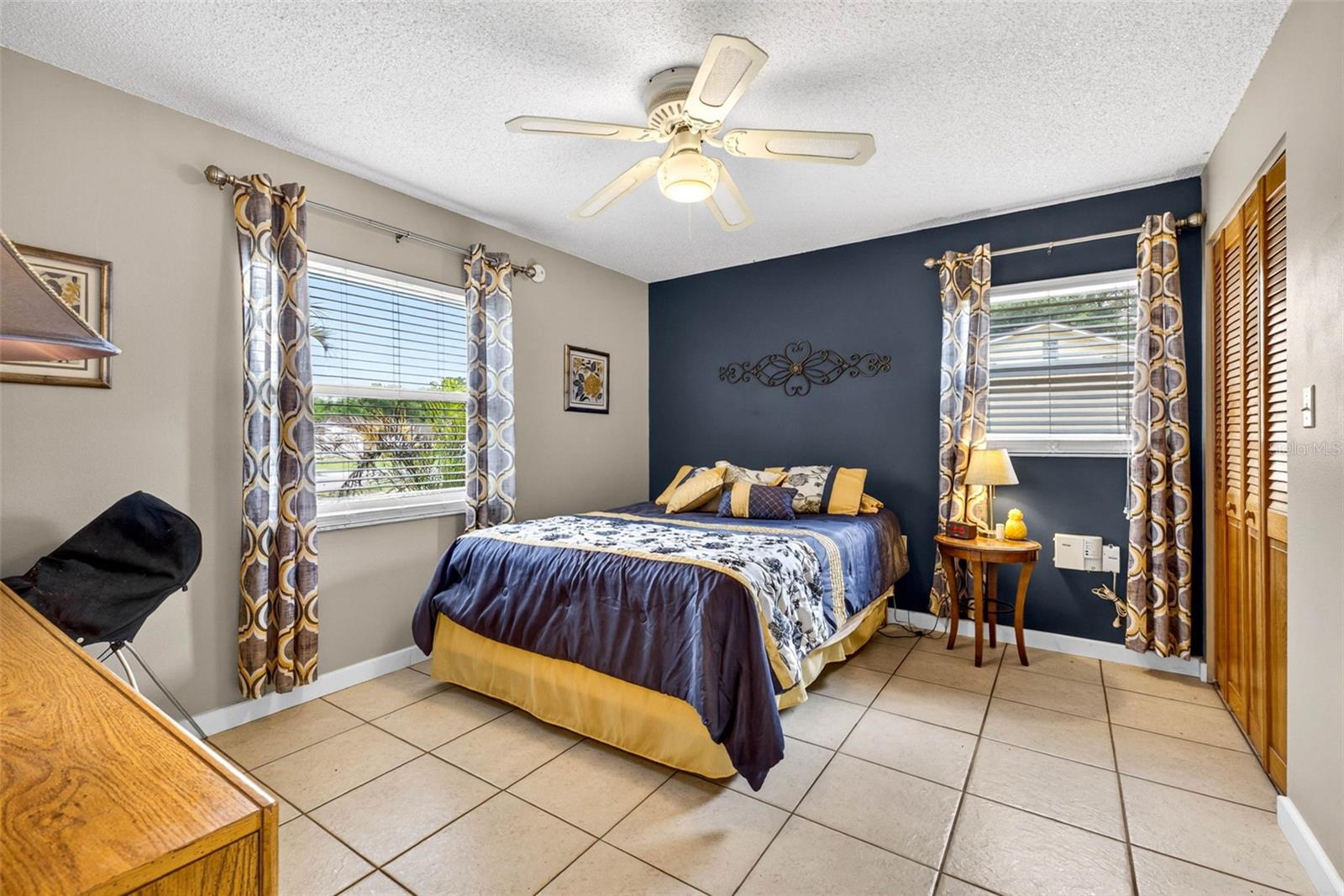 LAKE DOROTHEA GROVE - Residential