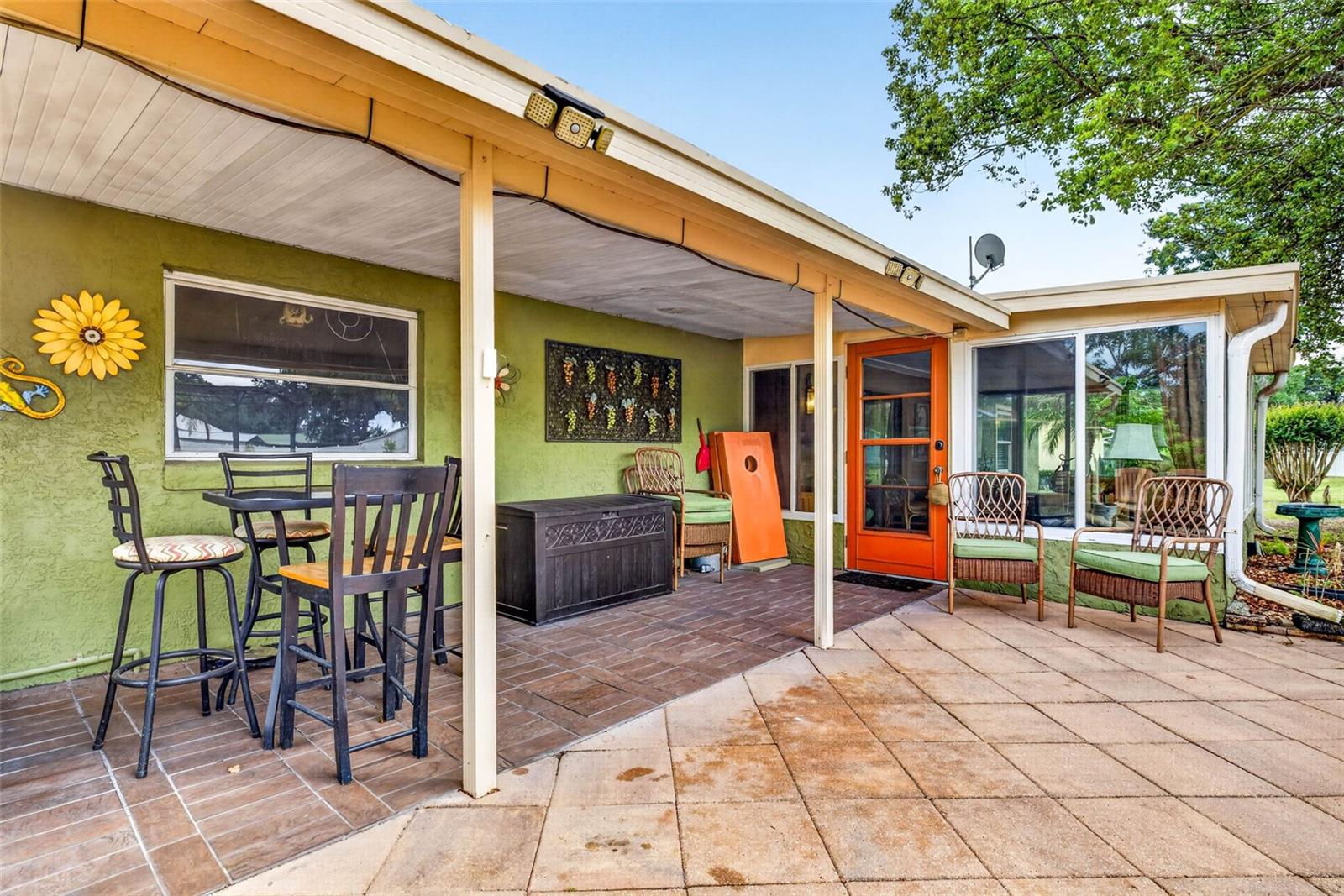 LAKE DOROTHEA GROVE - Residential