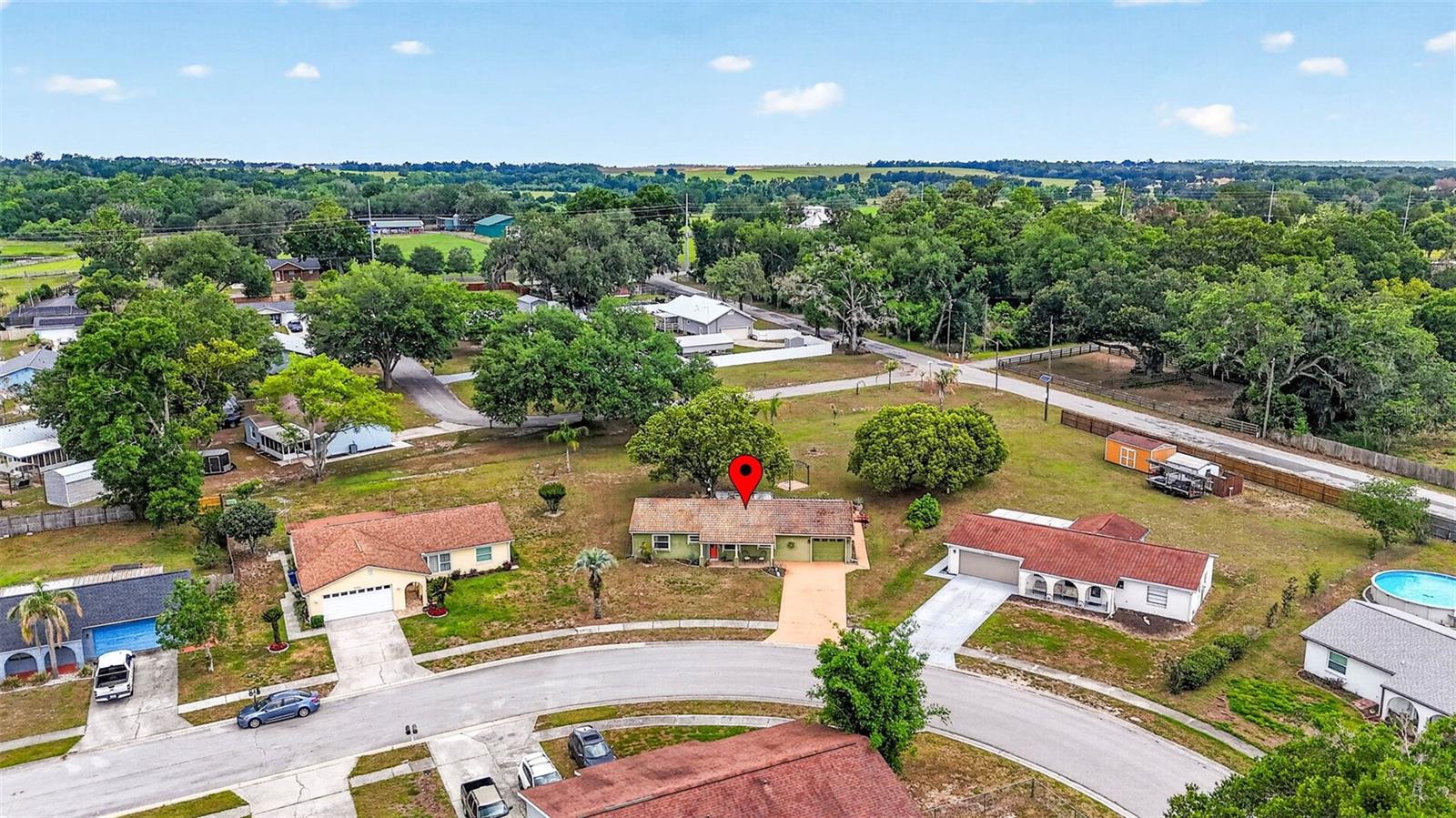 LAKE DOROTHEA GROVE - Residential