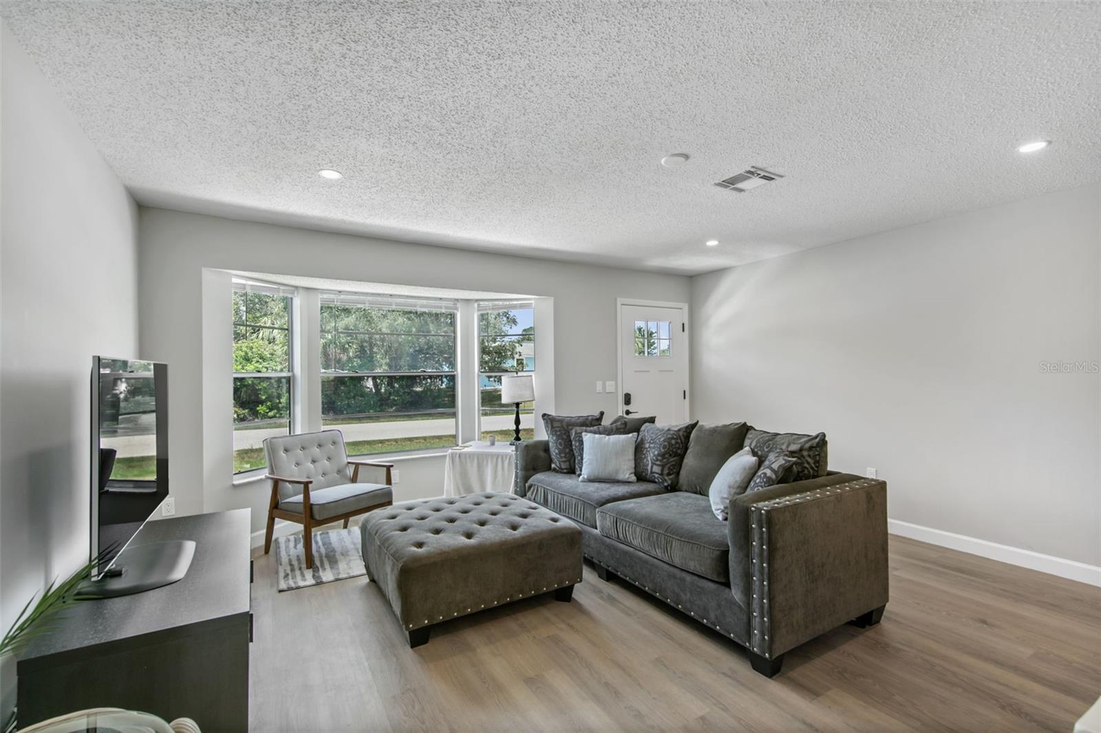 PORT CHARLOTTE SEC 064 - Residential Lease