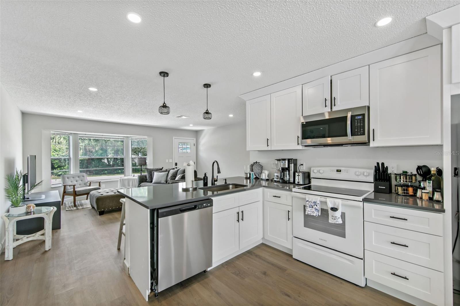 PORT CHARLOTTE SEC 064 - Residential Lease