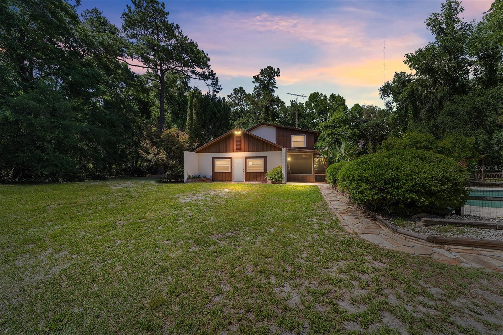 Listing image 1