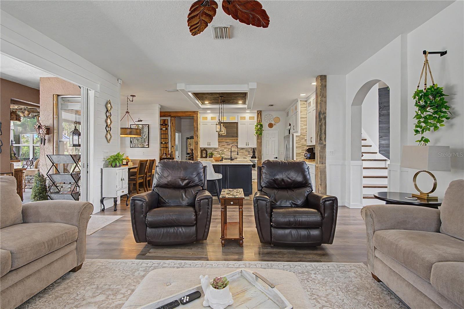 VILLAGES AT PINETREE PONDEROSA ENCLAVE - Residential