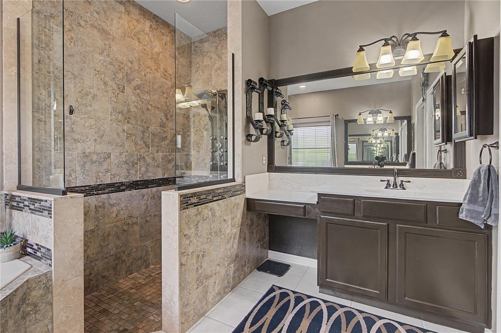 VILLAGES AT PINETREE PONDEROSA ENCLAVE - Residential