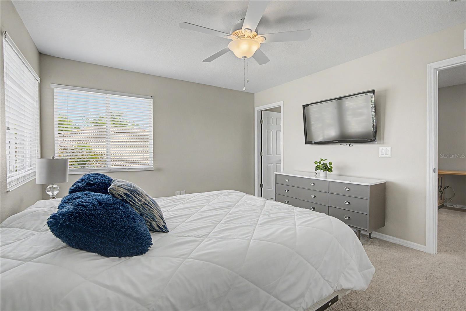 VILLAGES AT PINETREE PONDEROSA ENCLAVE - Residential