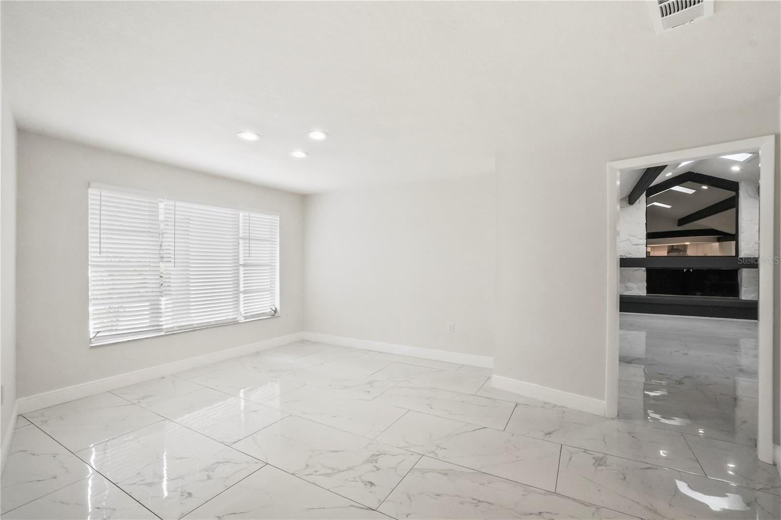 BUCKHORN SPGS MANOR - Residential