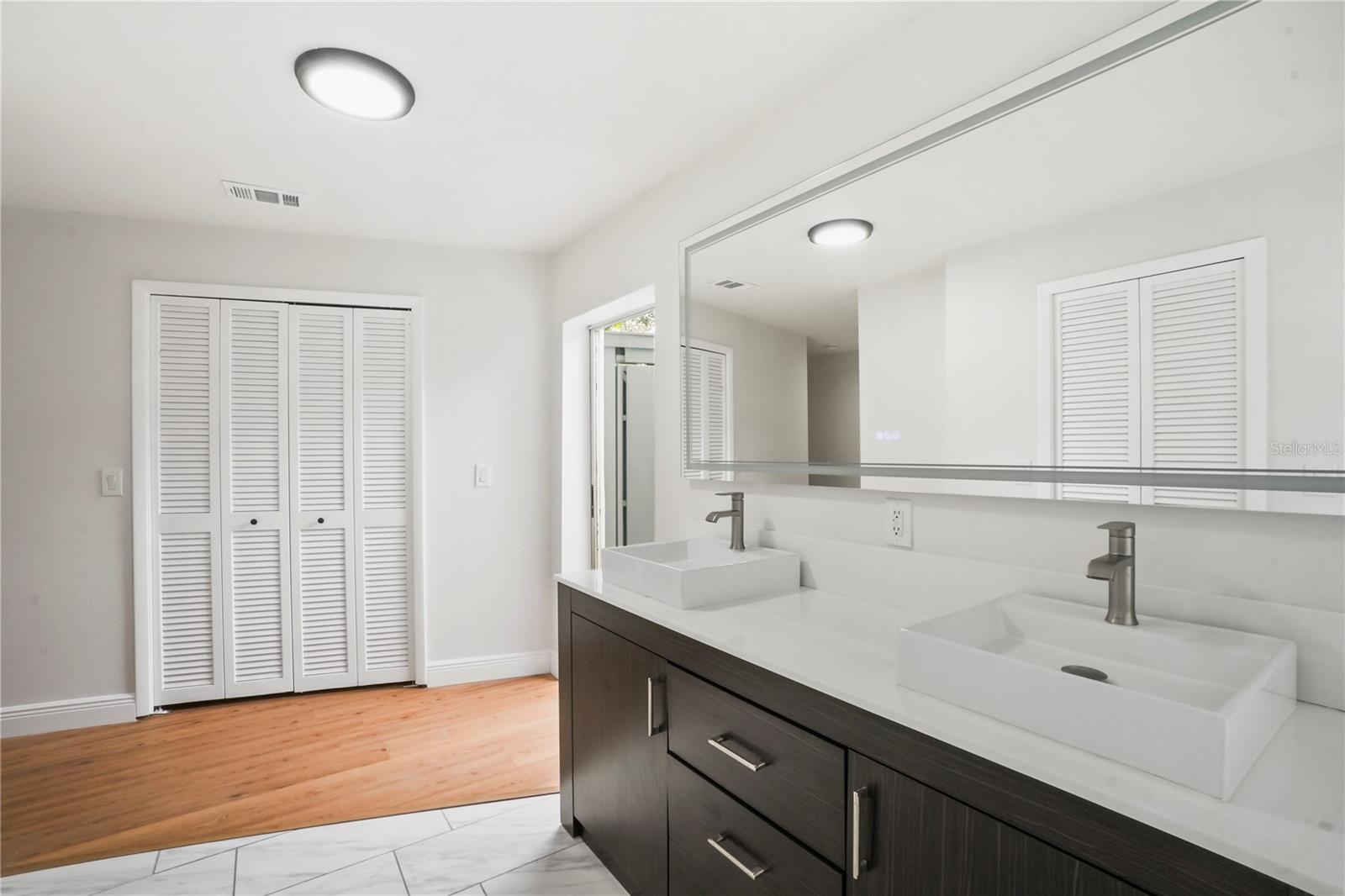 BUCKHORN SPGS MANOR - Residential
