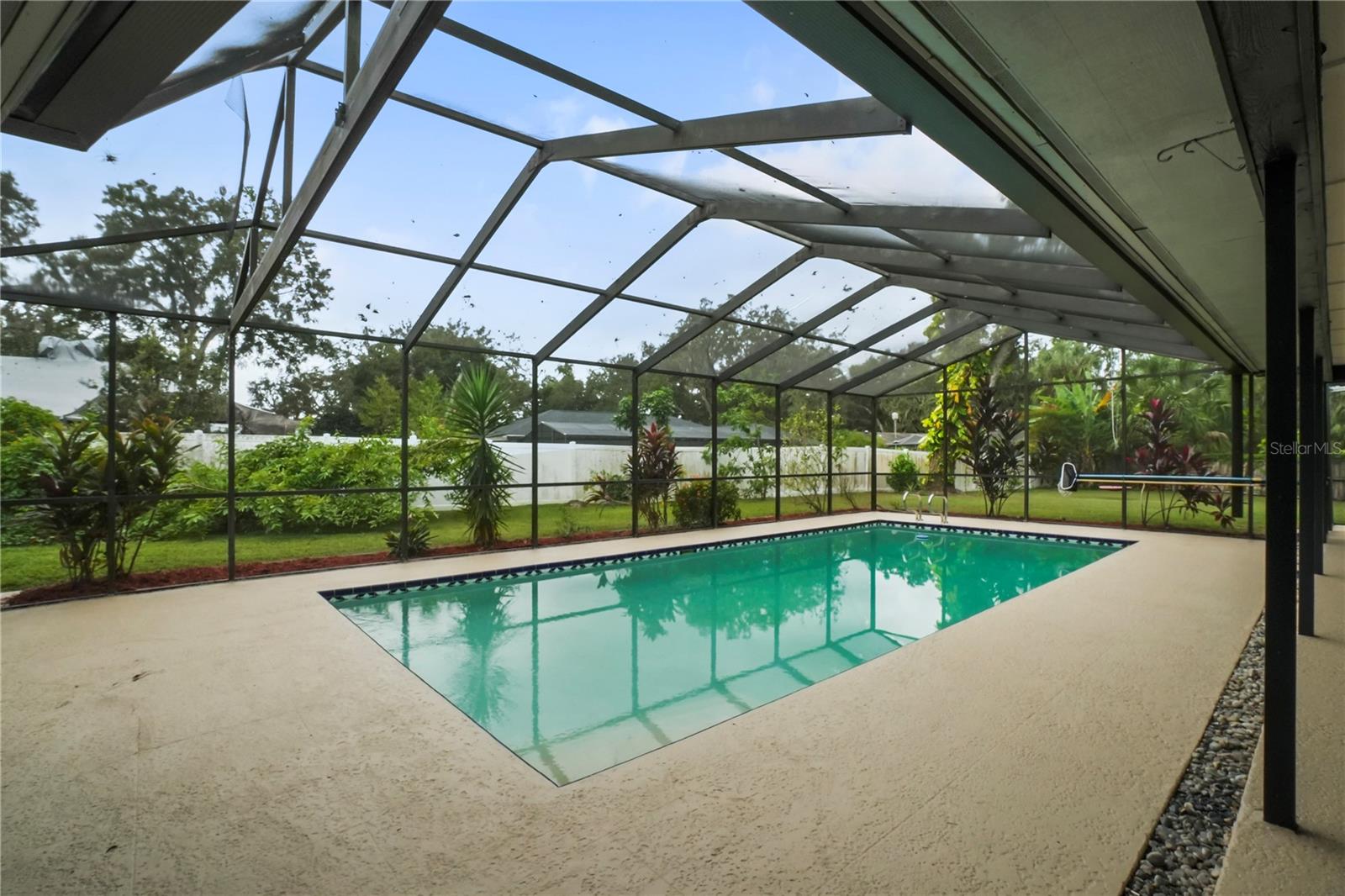 BUCKHORN SPGS MANOR - Residential