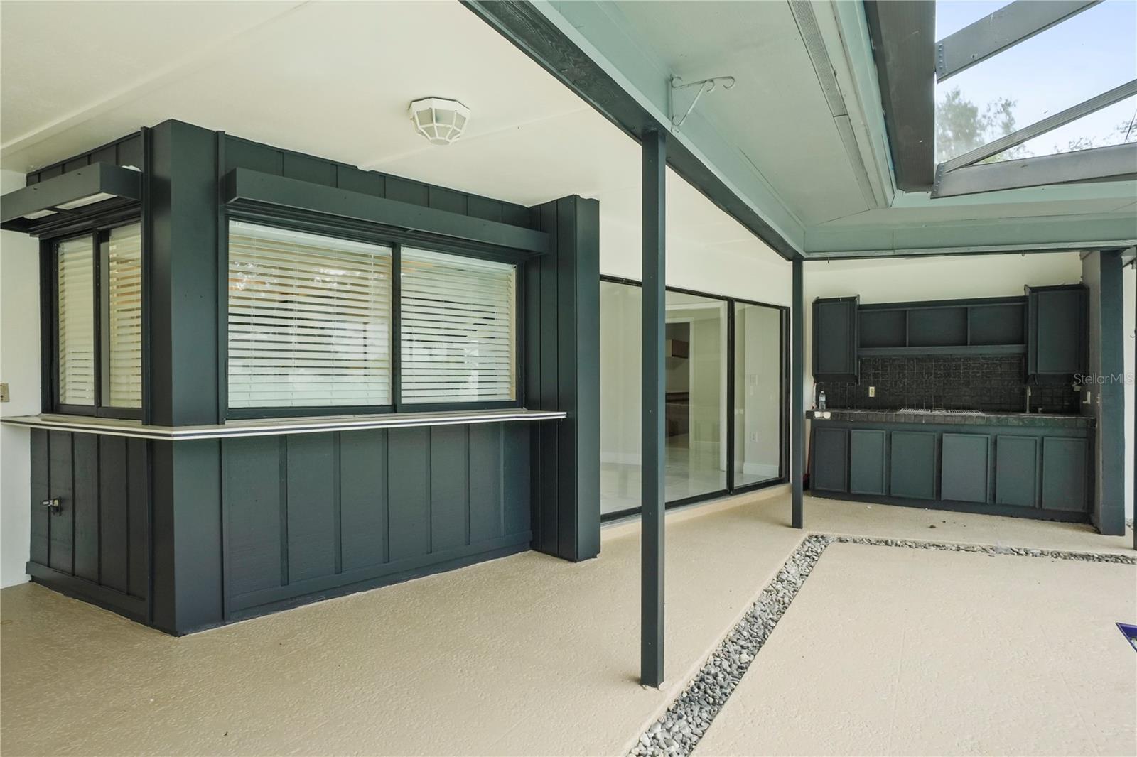 BUCKHORN SPGS MANOR - Residential