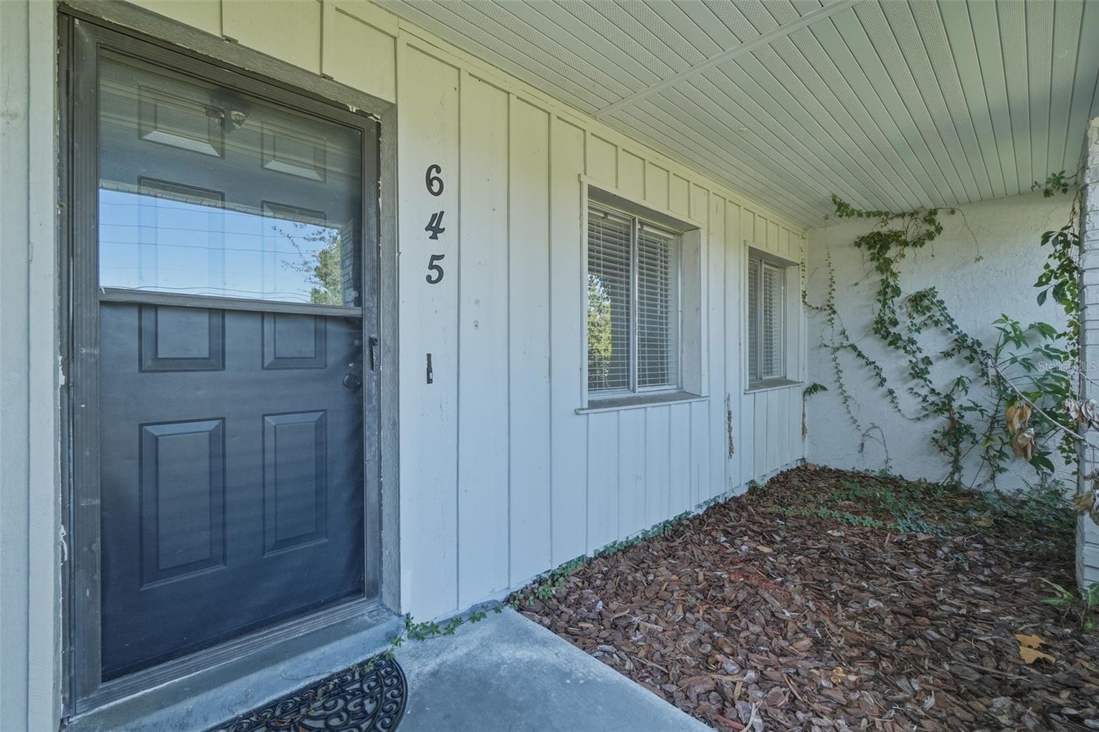 645 VENEER DRIVE