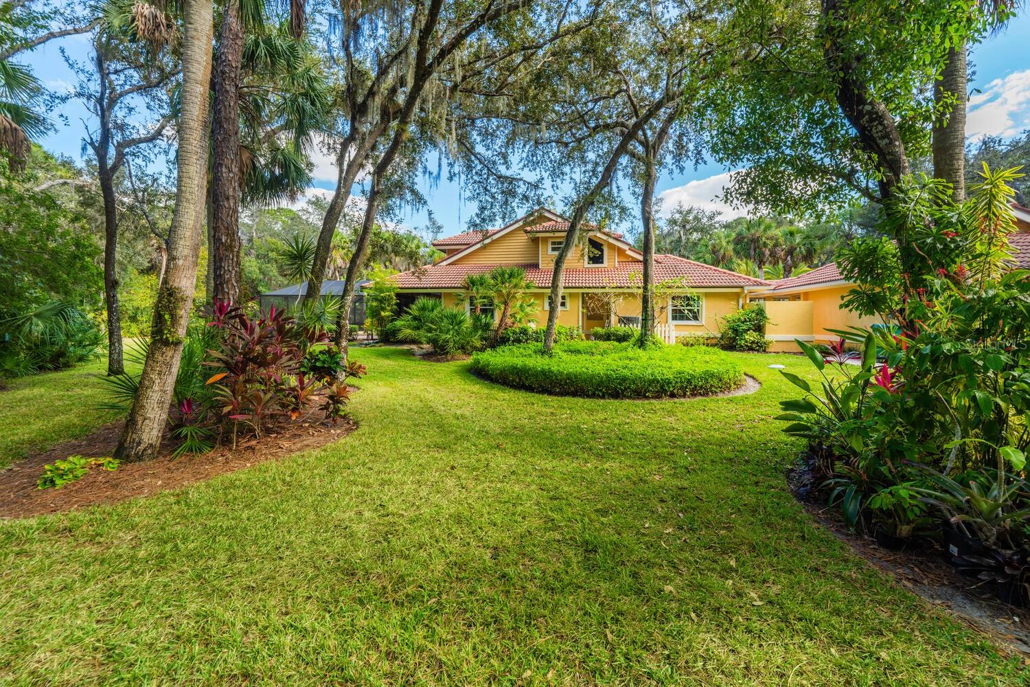 THE MEADOWS - Residential