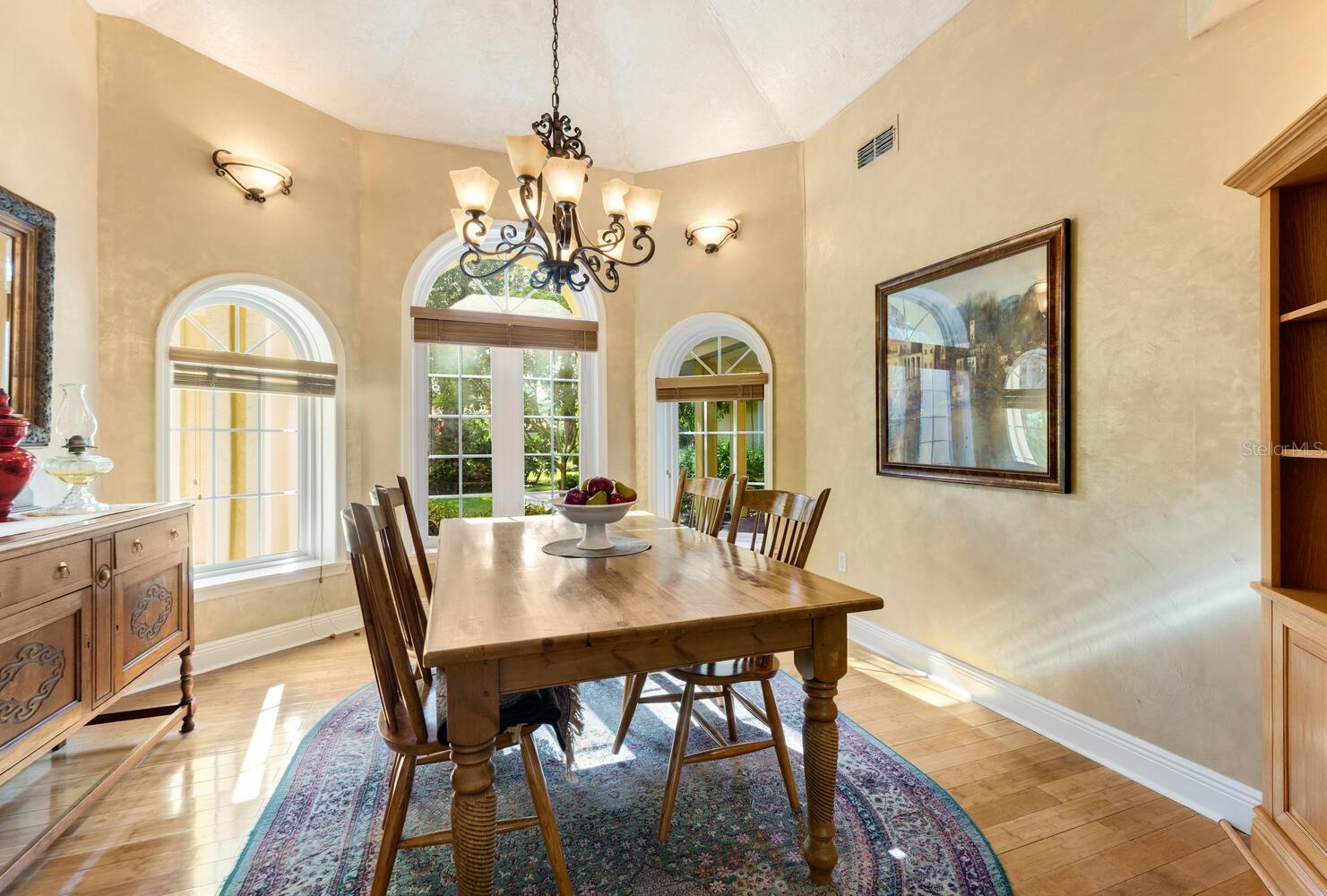 THE MEADOWS - Residential