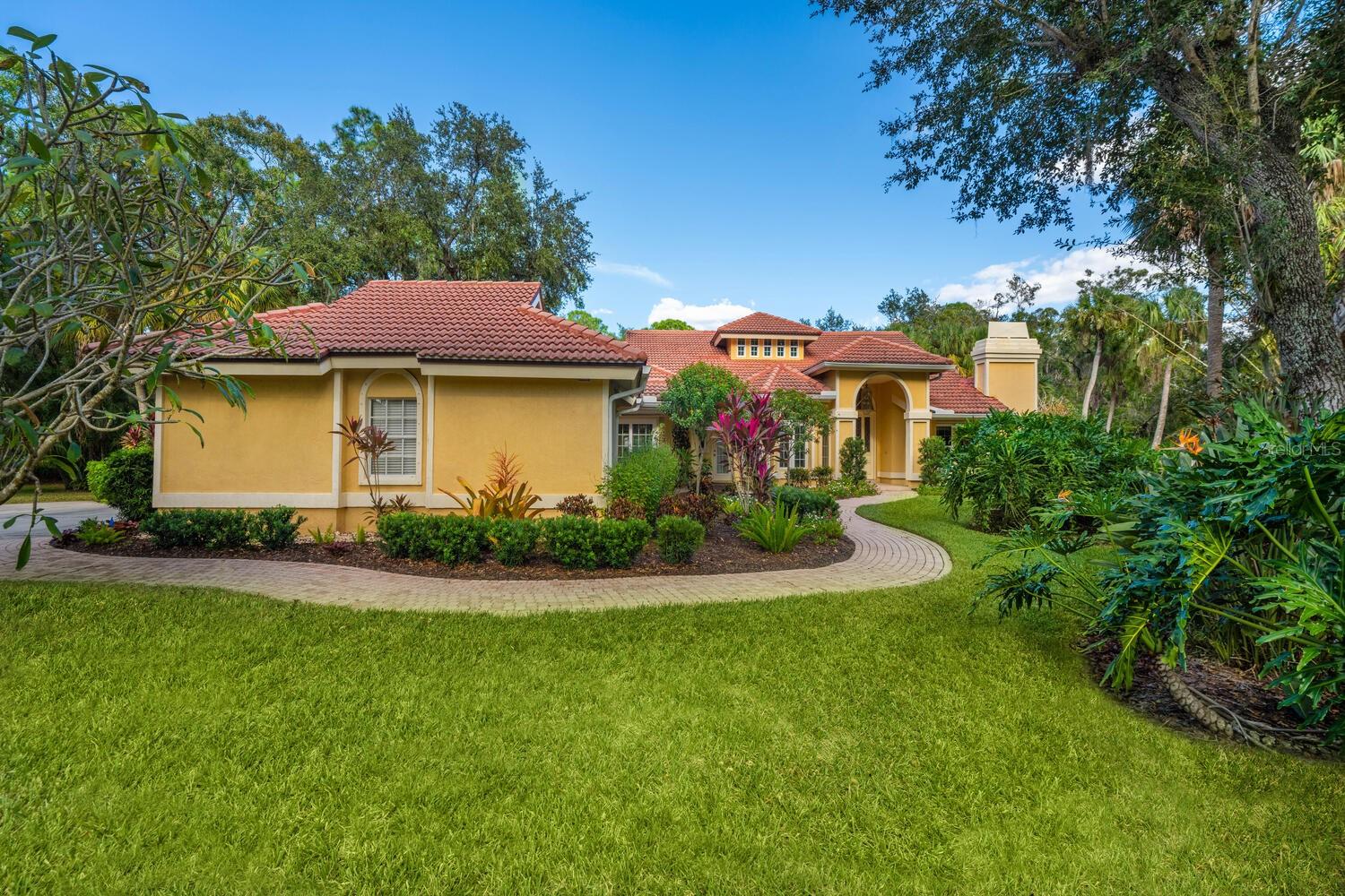 THE MEADOWS - Residential