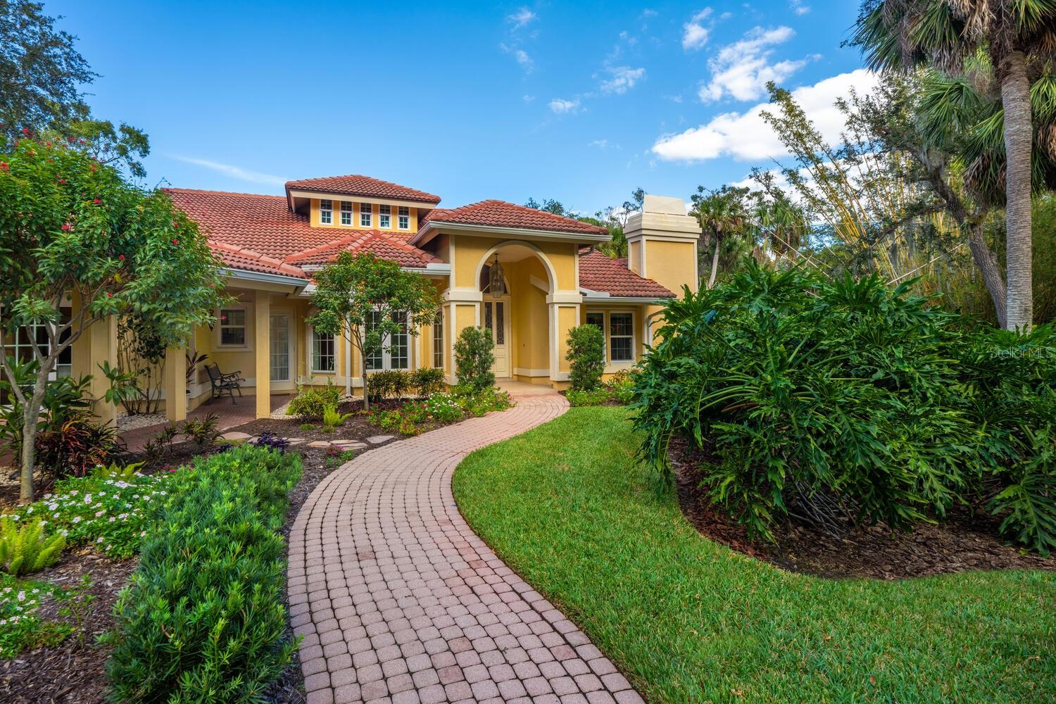 THE MEADOWS - Residential