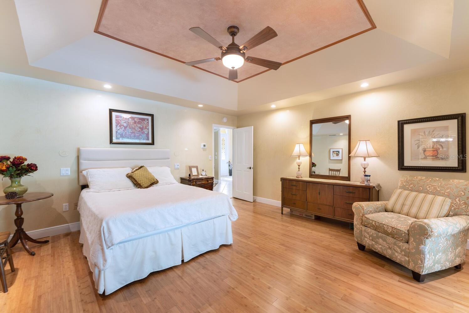 THE MEADOWS - Residential