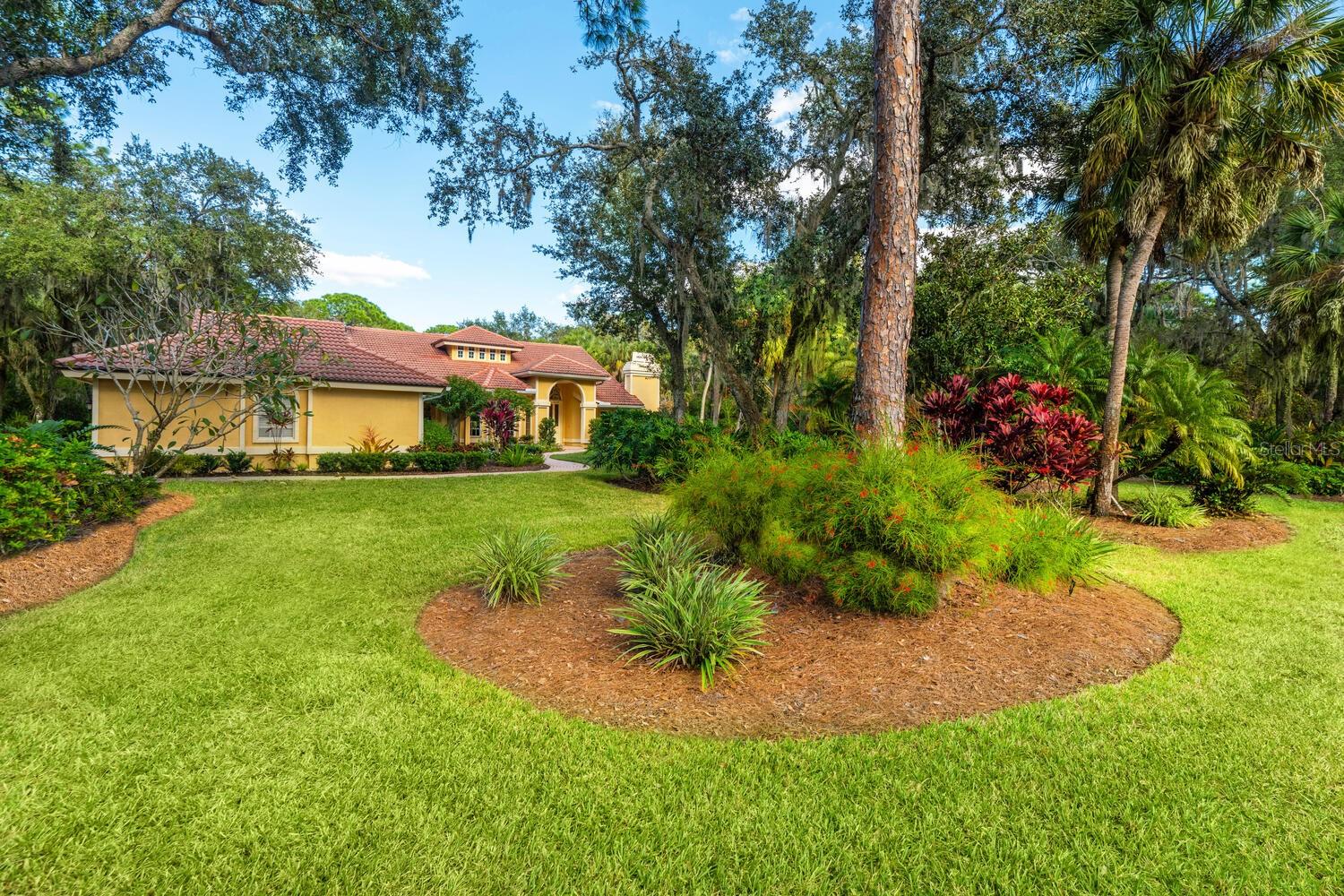 THE MEADOWS - Residential