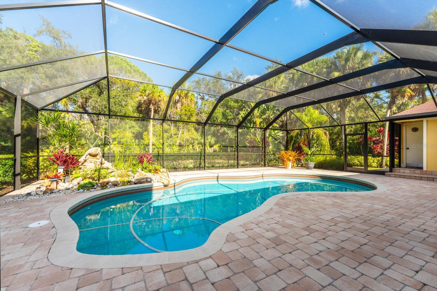 THE MEADOWS - Residential