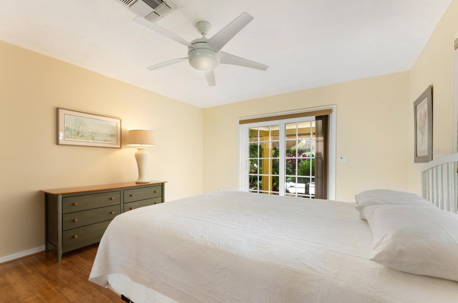 THE MEADOWS - Residential