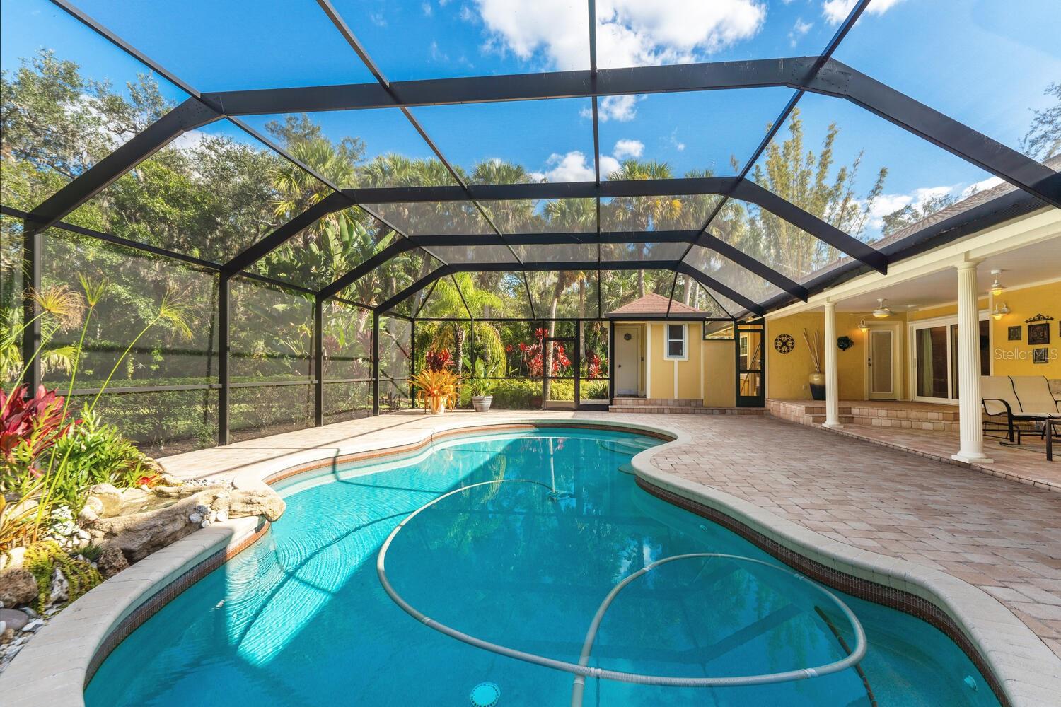 THE MEADOWS - Residential