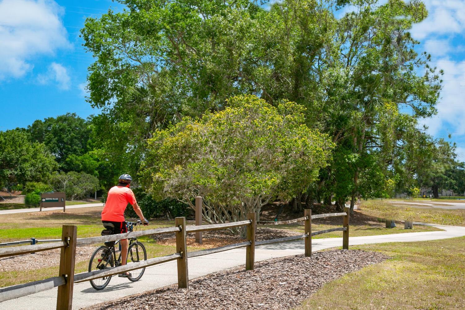 THE MEADOWS - Residential