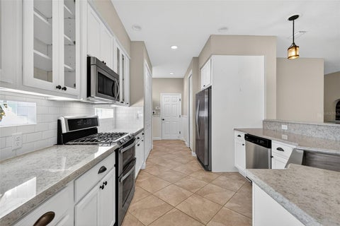 Tiny photo for 8852 Bridgeport Bay Circle, Mount Dora, FL 32757 (MLS # G5102771)