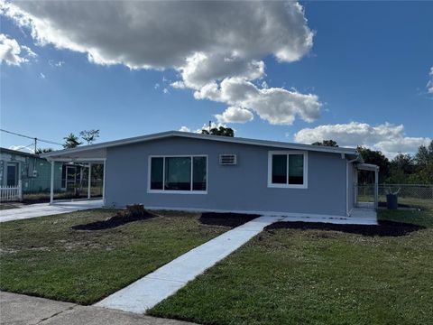 A home in PORT CHARLOTTE