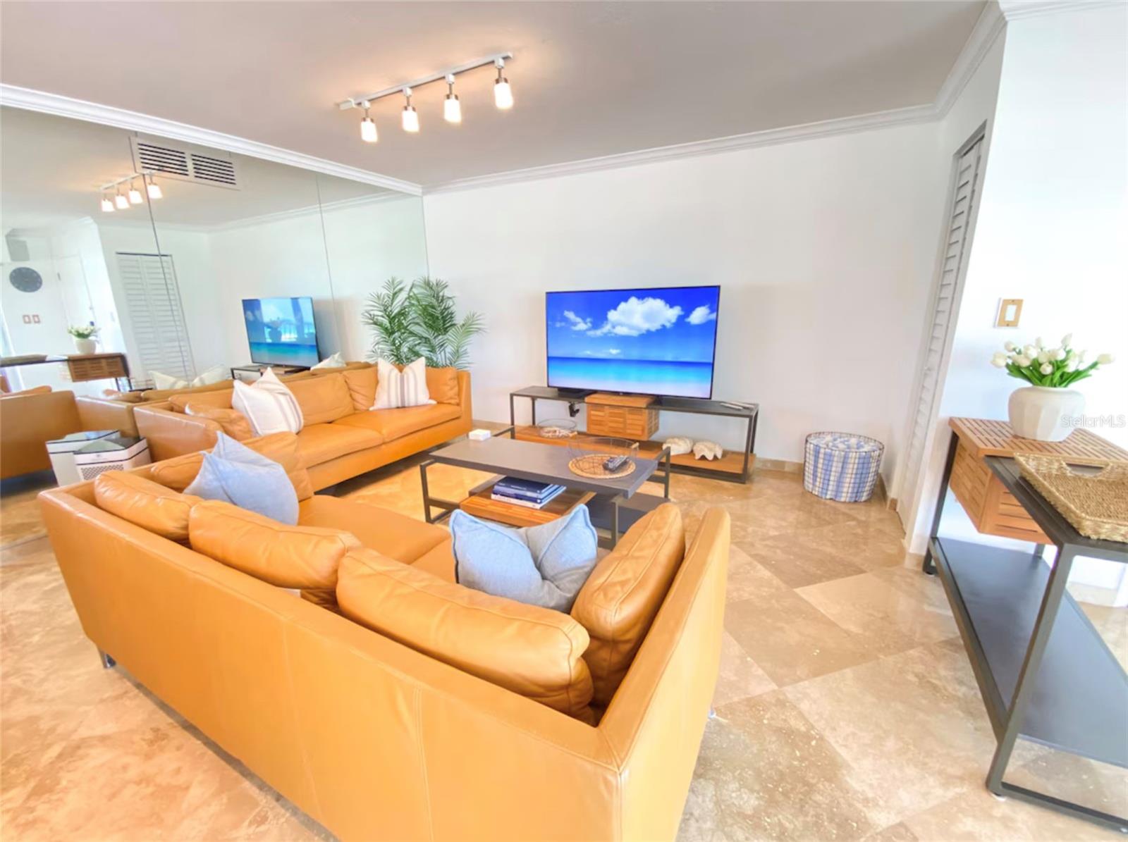 1906 GULF DRIVE N 106