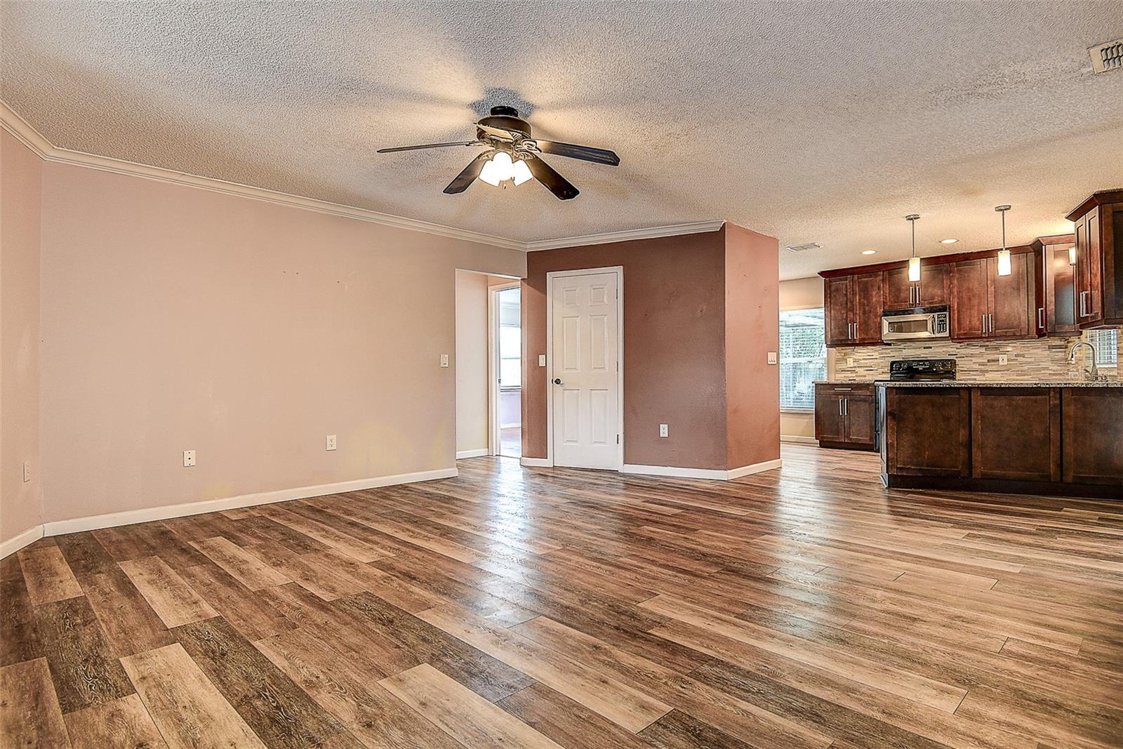 FOREST LAKE ESTATES - Residential