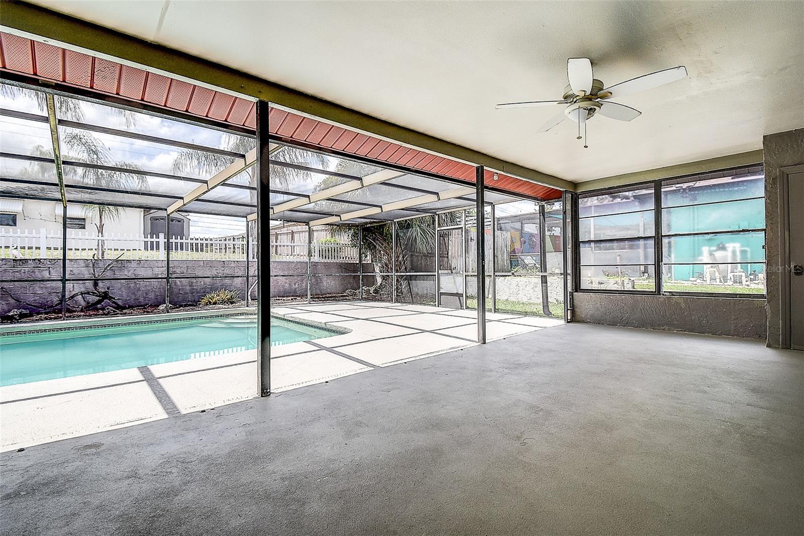 FOREST LAKE ESTATES - Residential