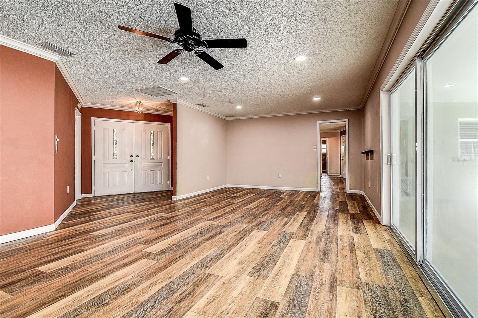 FOREST LAKE ESTATES - Residential