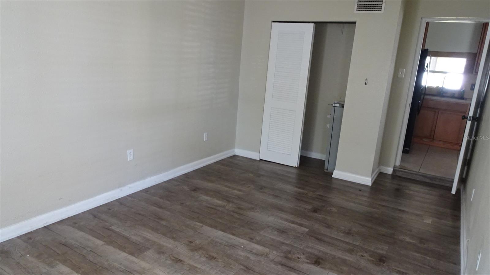 ORANGE LAKE VILLAGE 2 - Residential