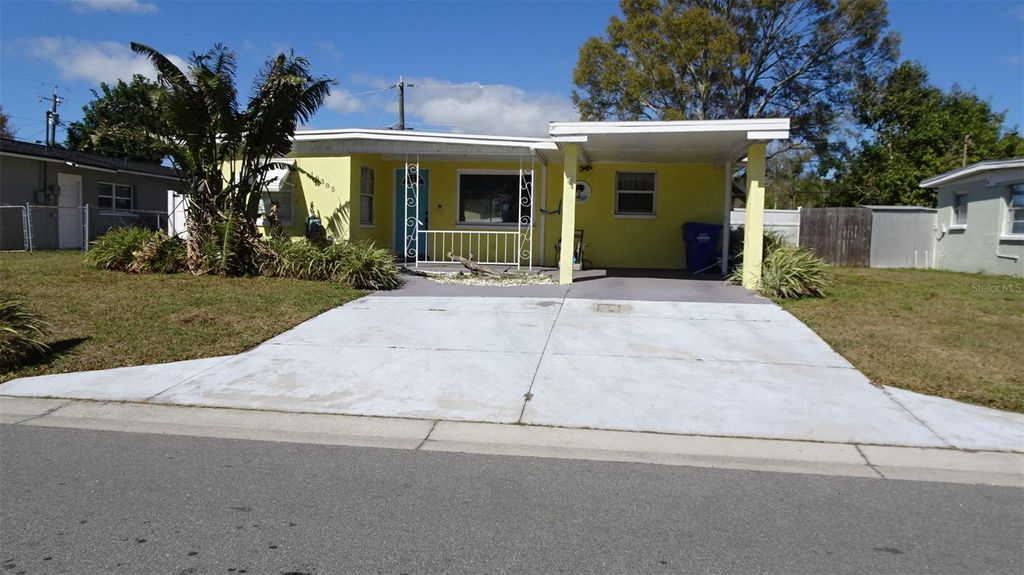 Photo of 10385 111th Place, Largo, FL 33773 (MLS # TB8479641)