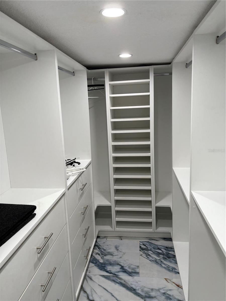 SPRINGWOOD VILLAGE - Residential Lease