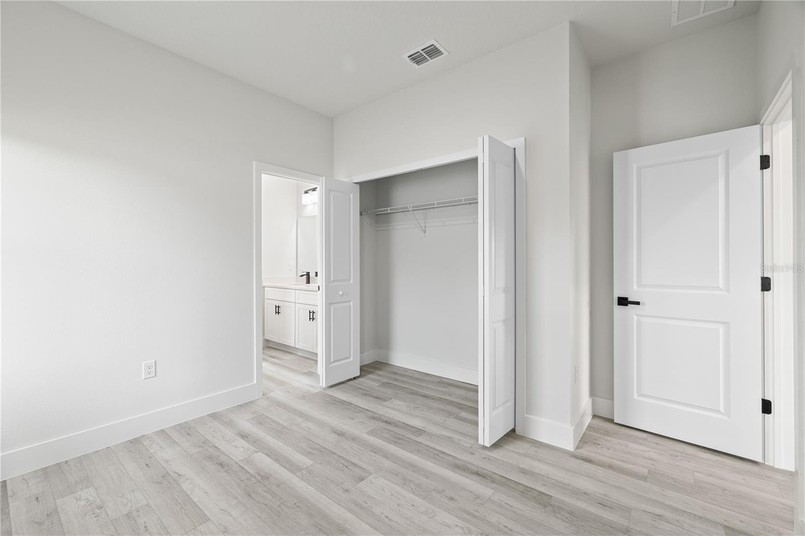 MARION OAKS UN 03 - Residential