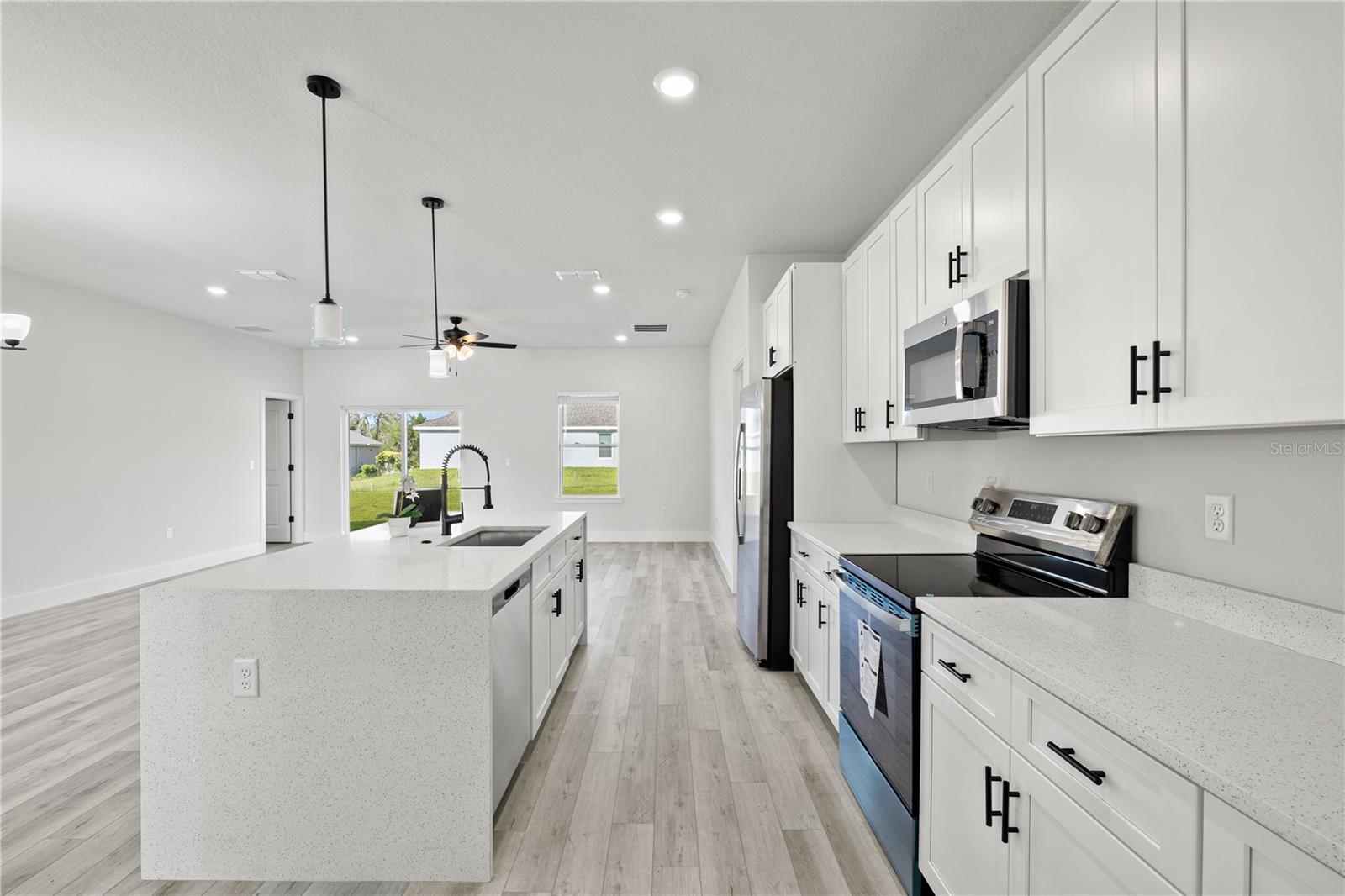 MARION OAKS UN 03 - Residential