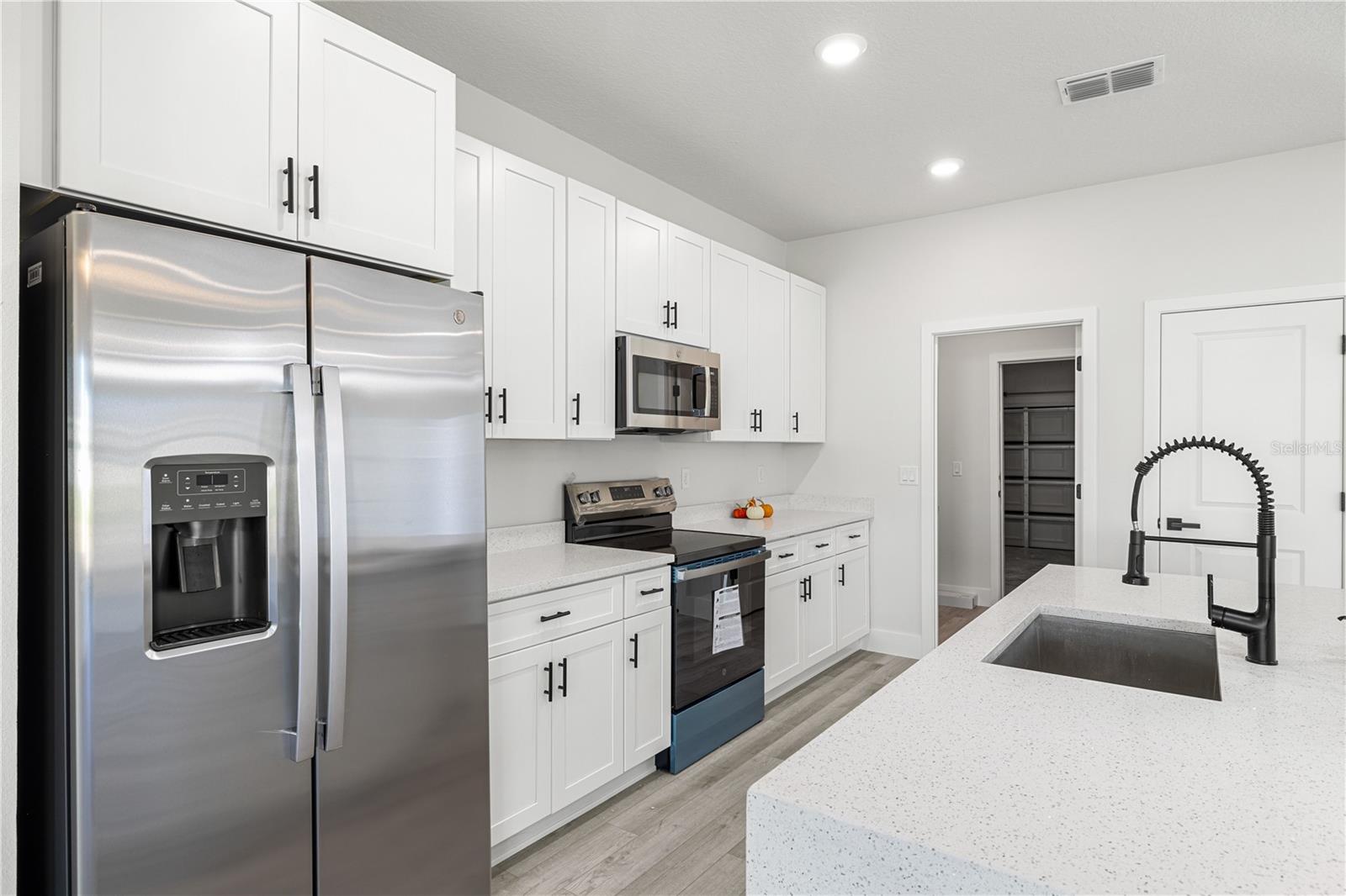 MARION OAKS UN 03 - Residential