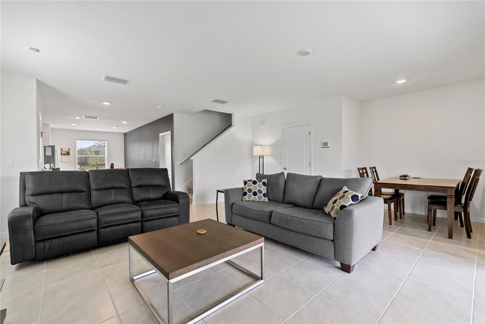 3476 MAJOR OAK BOULEVARD