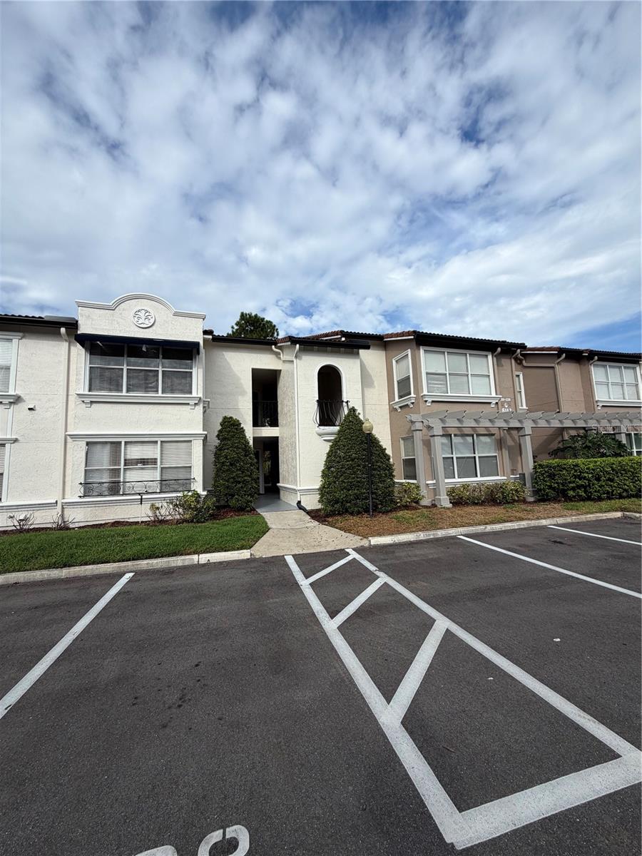 Photo of 5112 Conroy Road #13, Orlando, FL 32811 (MLS # O6448575)