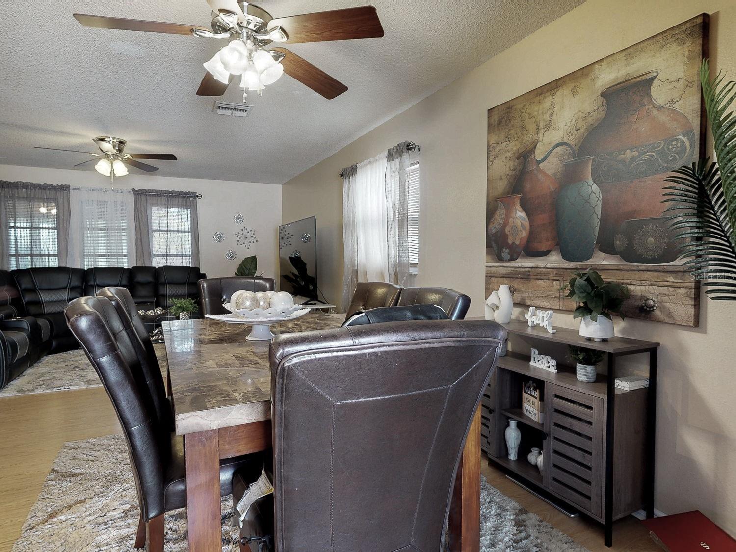 OAK VIEW MANOR - Residential