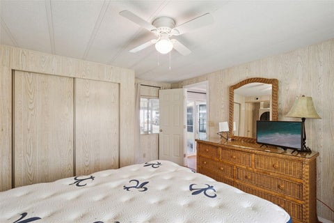 Tiny photo for 20 Hawaiian Way, Leesburg, FL 34788 (MLS # O6436237)
