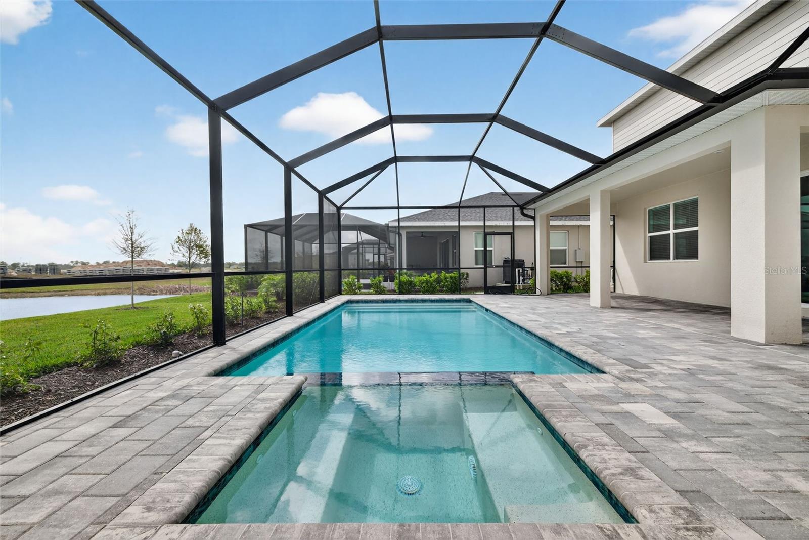 TUCKERS POINTE PH 1 - Residential