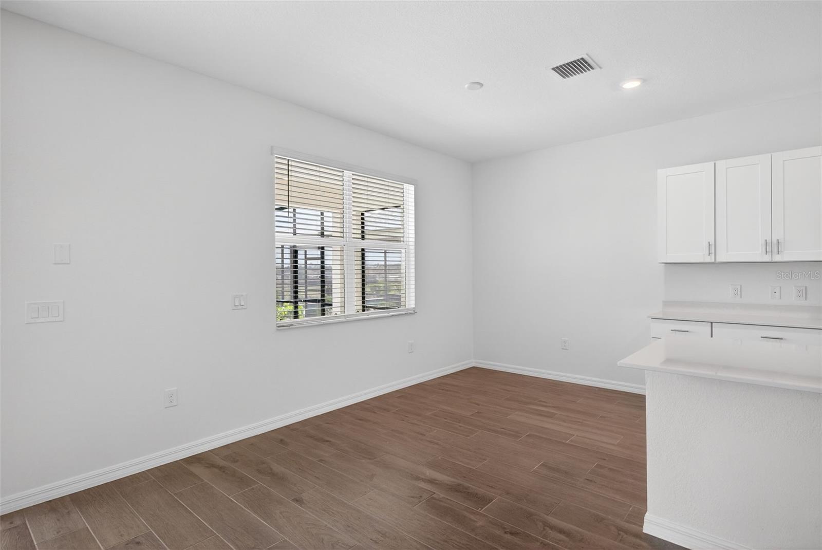 TUCKERS POINTE PH 1 - Residential