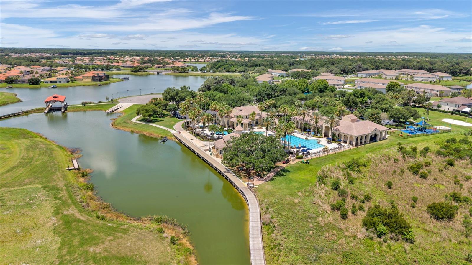 BELLALAGO PH 4P - Residential