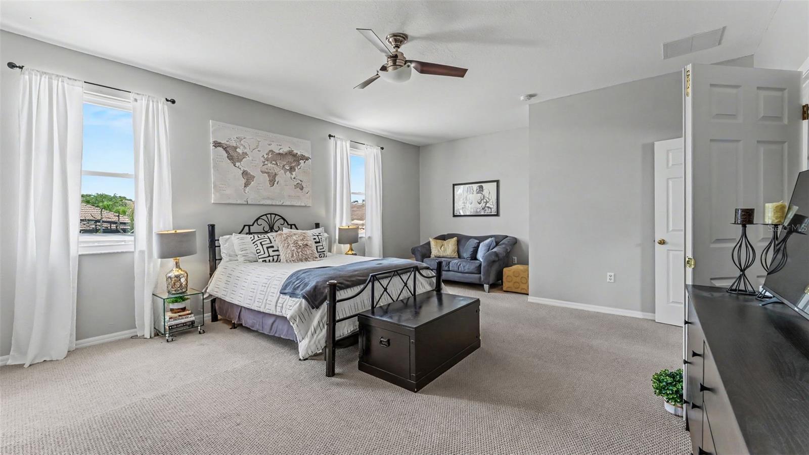 BELLALAGO PH 4P - Residential